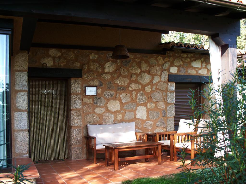 Apartamentos El Roble Valverde de la Vera Exterior photo